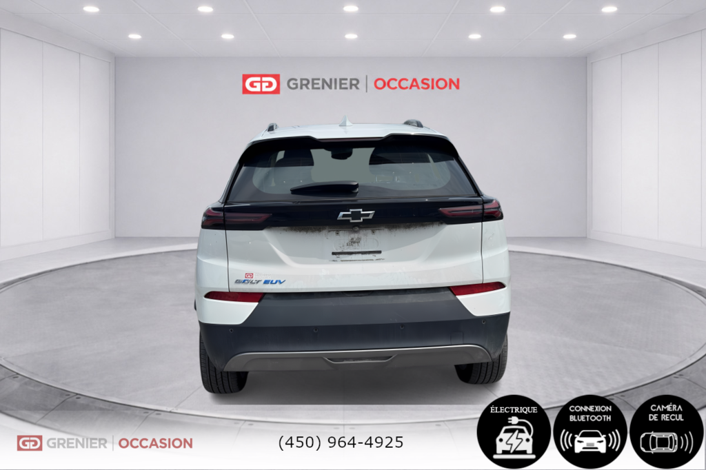 2023 Chevrolet Bolt EUV LT in Terrebonne, Quebec - 3 - w1024h768px