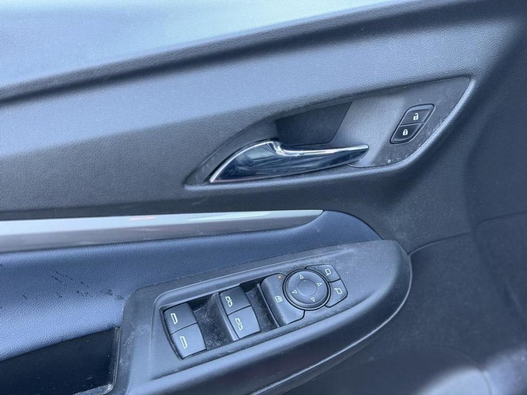 2023 Chevrolet Bolt EUV Premier in Terrebonne, Quebec - 7 - w1024h768px
