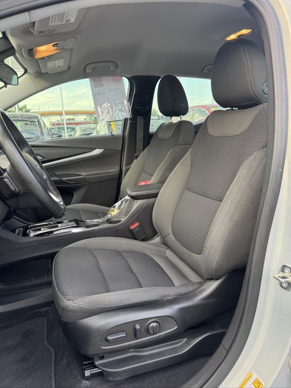 2023 Chevrolet Bolt EUV LT Caméra De Recul in Terrebonne, Quebec - 8 - w1024h768px