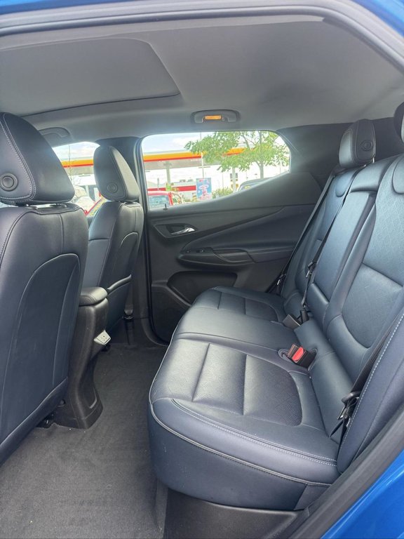 2023 Chevrolet Bolt EUV Premier Toit Panoramique Bose Bas Kilo in Terrebonne, Quebec - 9 - w1024h768px