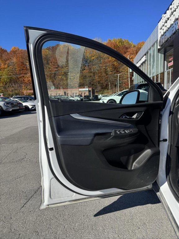 2023 Chevrolet Bolt EUV Premier Cuir in Terrebonne, Quebec - 7 - w1024h768px