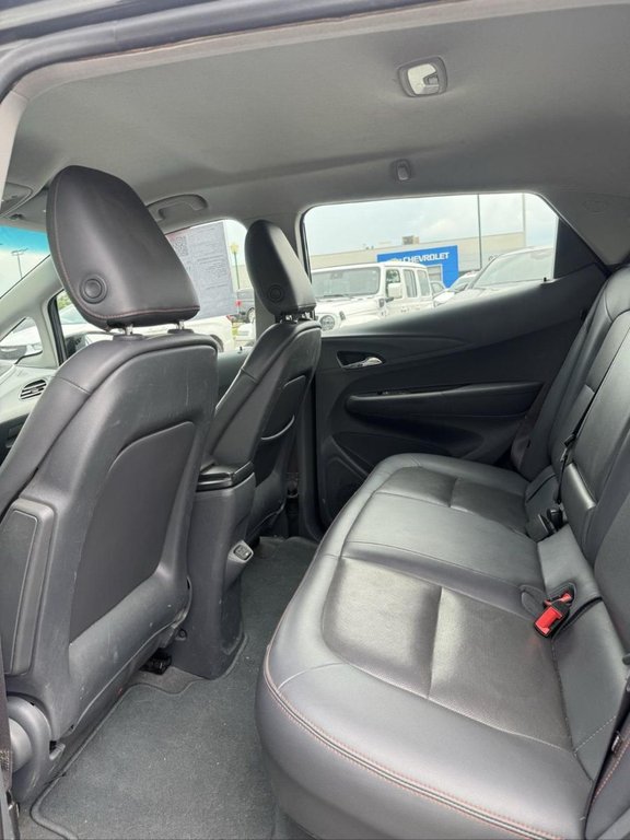 2017 Chevrolet Bolt EV Premier Bose Cuir in Terrebonne, Quebec - 16 - w1024h768px