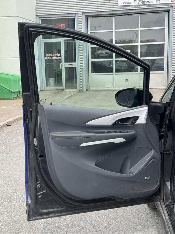 2017 Chevrolet Bolt EV Premier Bose Cuir in Terrebonne, Quebec - 15 - w1024h768px