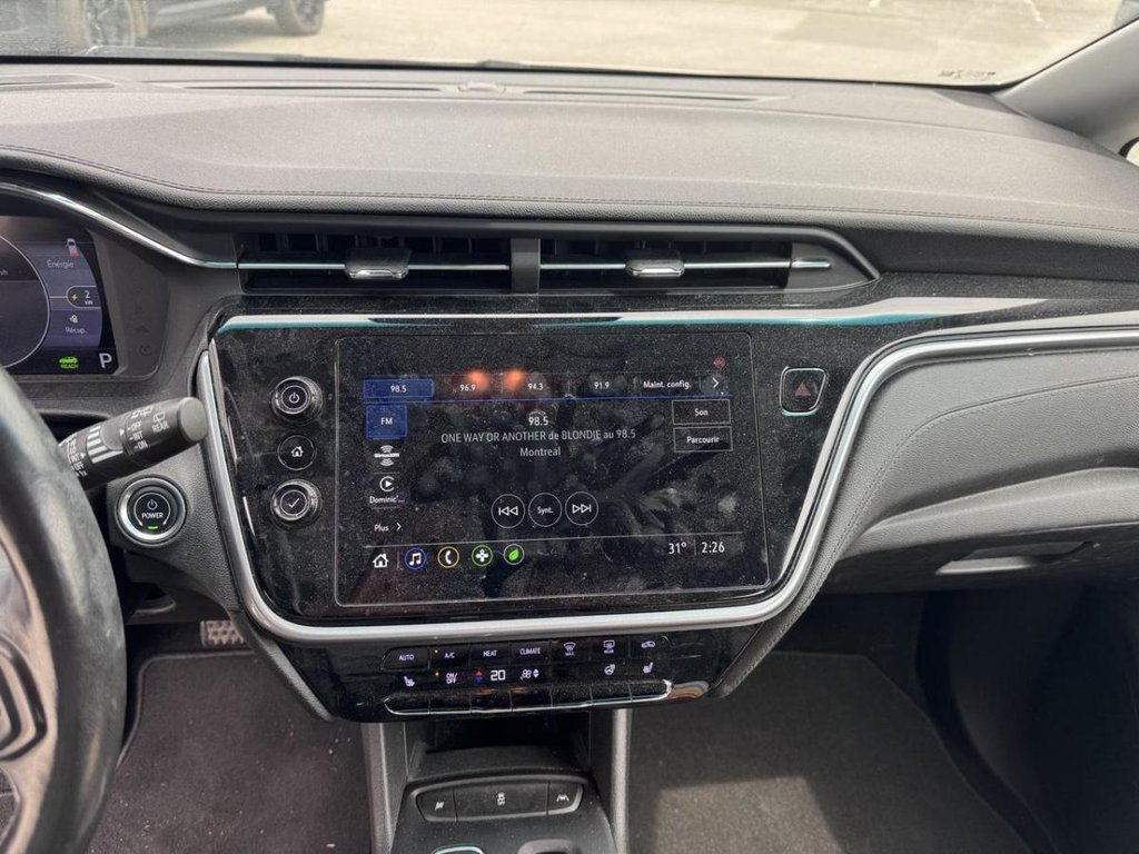 2023 Chevrolet Bolt EV 1LT in Terrebonne, Quebec - 12 - w1024h768px