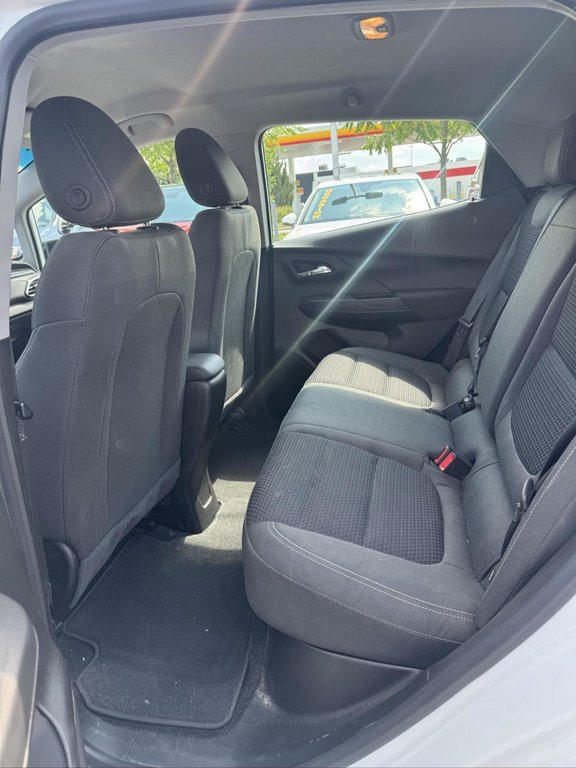 2023 Chevrolet Bolt EV 1LT Bas Kilométrage in Terrebonne, Quebec - 9 - w1024h768px