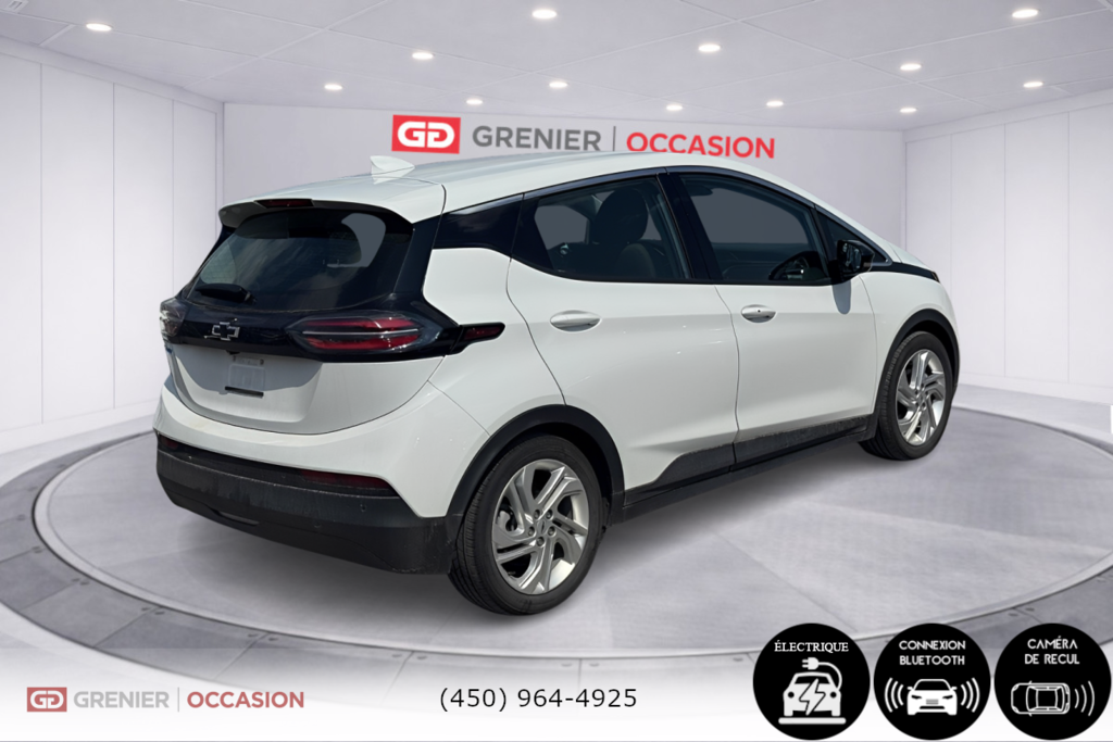2023 Chevrolet Bolt EV 1LT Bas Kilométrage in Terrebonne, Quebec - 2 - w1024h768px
