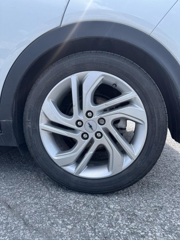 2023 Chevrolet Bolt EV 1LT Bas Kilométrage in Terrebonne, Quebec - 15 - w1024h768px