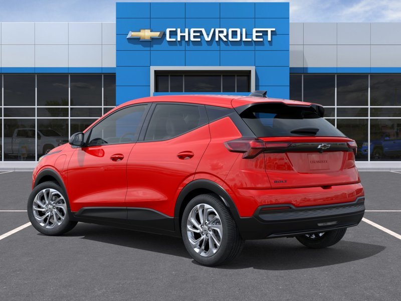 2027 Chevrolet Bolt LT in Terrebonne, Quebec - 3 - w1024h768px