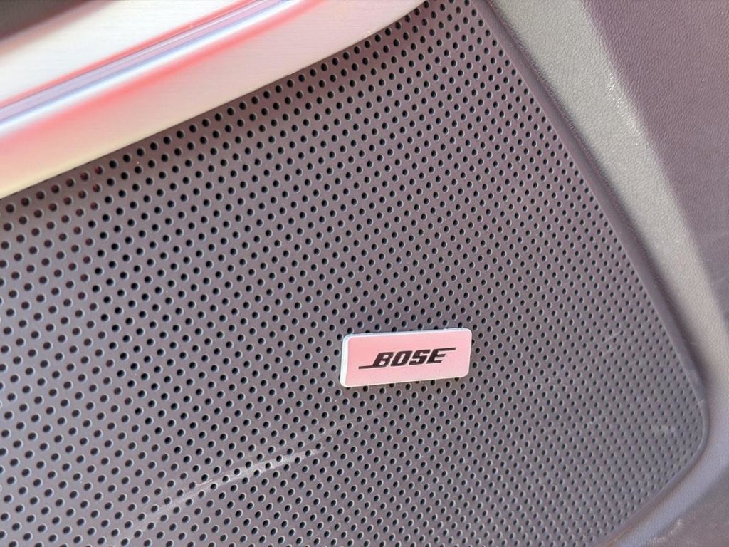 2017 Chevrolet Camaro 2SS Toit Ouvrant Bose Bas Kilométrage in Terrebonne, Quebec - 8 - w1024h768px