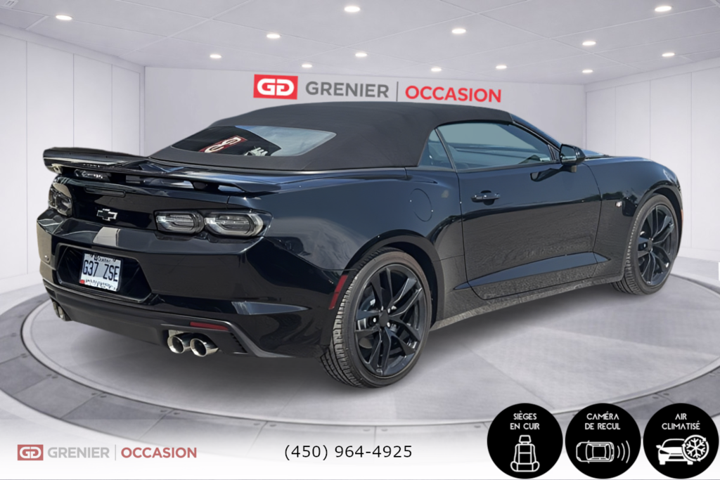 2023 Chevrolet Camaro 1LT RS Convertible Bas Kilométrage in Terrebonne, Quebec - 2 - w1024h768px