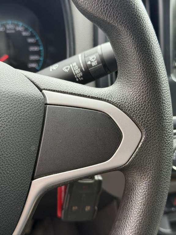 Chevrolet Colorado 4WD Work Truck Crew Cab V6 Bas Kilométrage 2019 à Terrebonne, Québec - 12 - w1024h768px