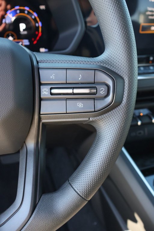 2026 Chevrolet Colorado Trail Boss in Terrebonne, Quebec - 12 - w1024h768px