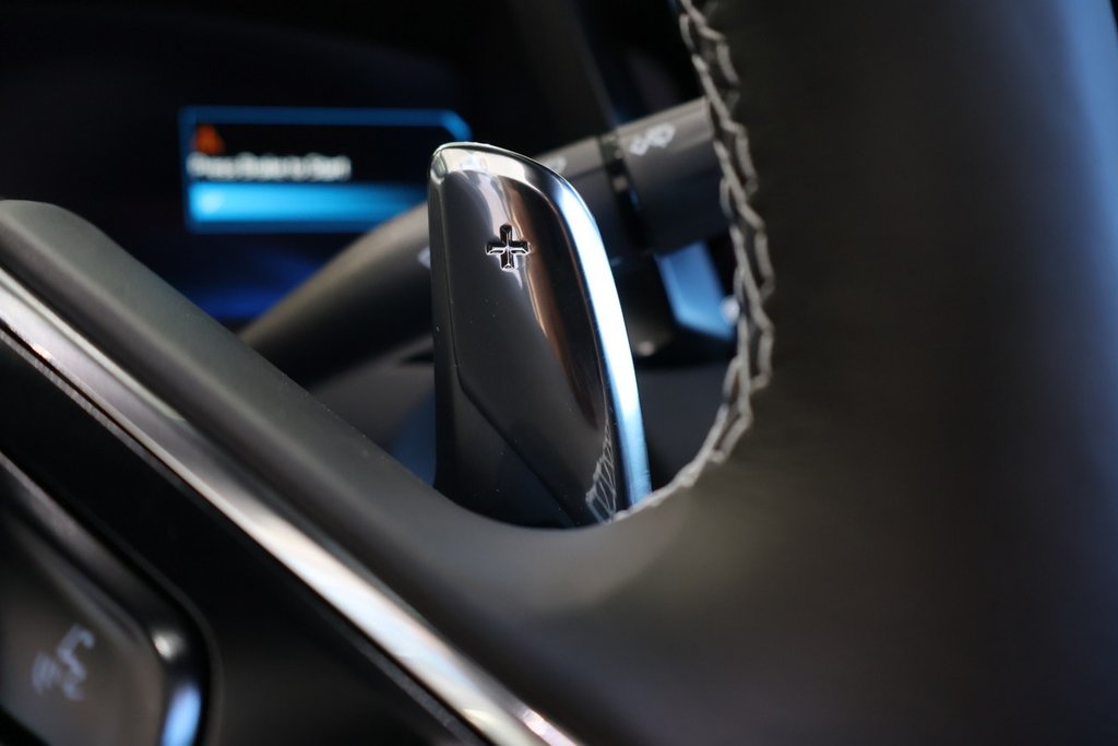 Chevrolet Corvette 1LT 2026 à Terrebonne, Québec - 12 - w1024h768px