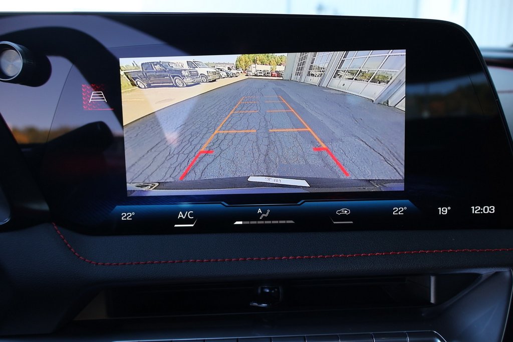 Chevrolet Corvette 1LT 2026 à Terrebonne, Québec - 15 - w1024h768px