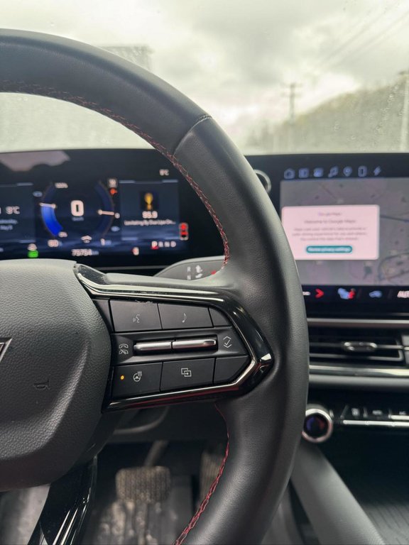 2024 Chevrolet Equinox EV RS in Terrebonne, Quebec - 13 - w1024h768px