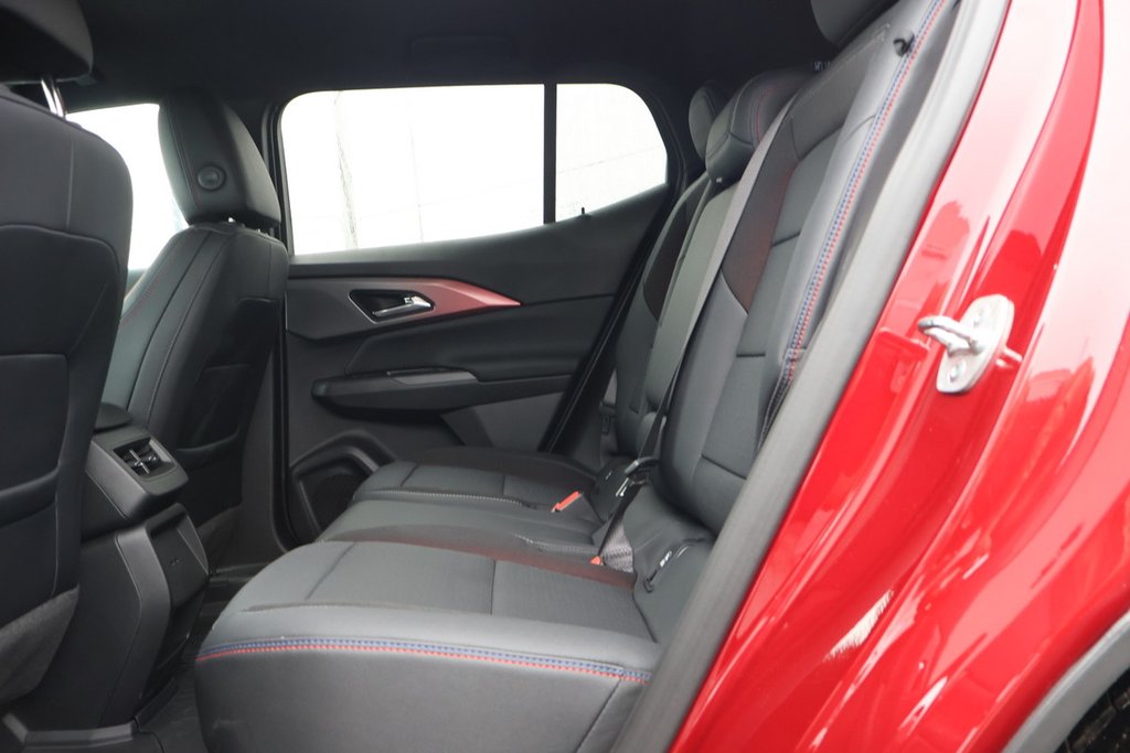 Chevrolet Equinox EV RS 2025 à Terrebonne, Québec - 19 - w1024h768px