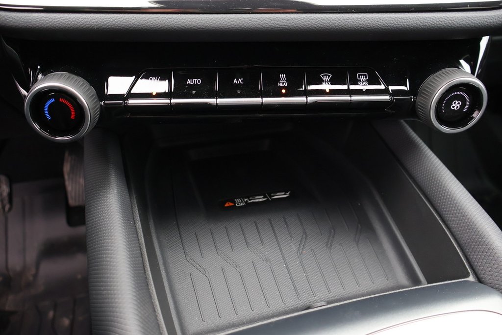 Chevrolet Equinox EV RS 2025 à Terrebonne, Québec - 16 - w1024h768px