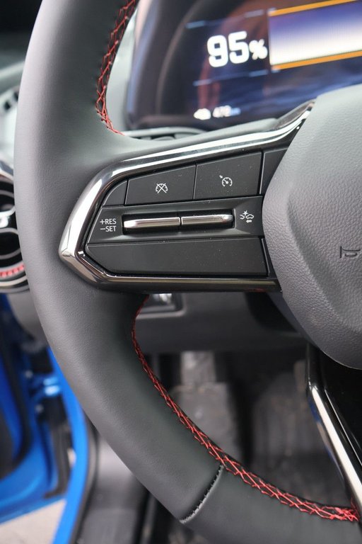 Chevrolet Equinox EV RS 2025 à Terrebonne, Québec - 11 - w1024h768px