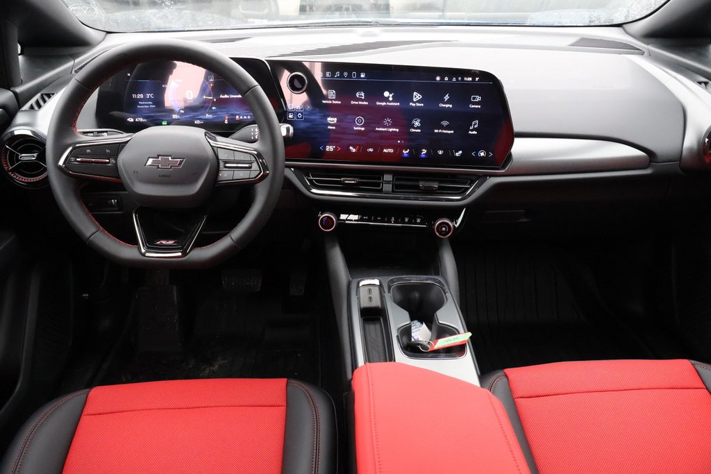 Chevrolet Equinox EV RS 2025 à Terrebonne, Québec - 9 - w1024h768px