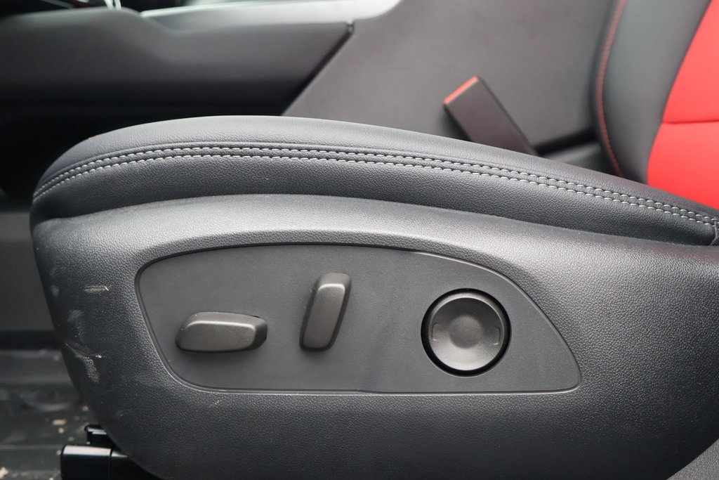 Chevrolet Equinox EV RS 2025 à Terrebonne, Québec - 8 - w1024h768px