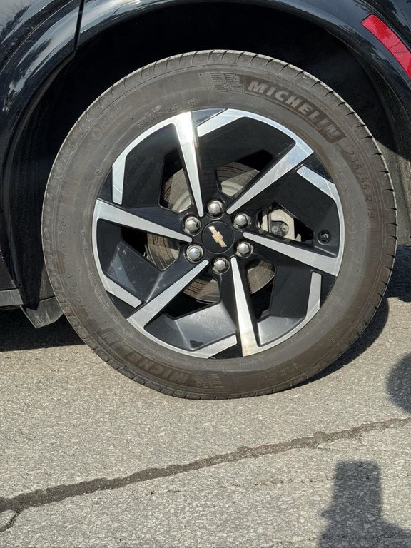 Chevrolet Equinox EV 2LT Cuir Bas Kilométrage 2025 à Terrebonne, Québec - 16 - w1024h768px