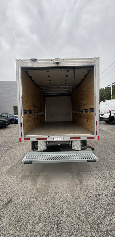 2025 Chevrolet Express Cutaway Cube 14 Pied in Terrebonne, Quebec - 12 - w1024h768px