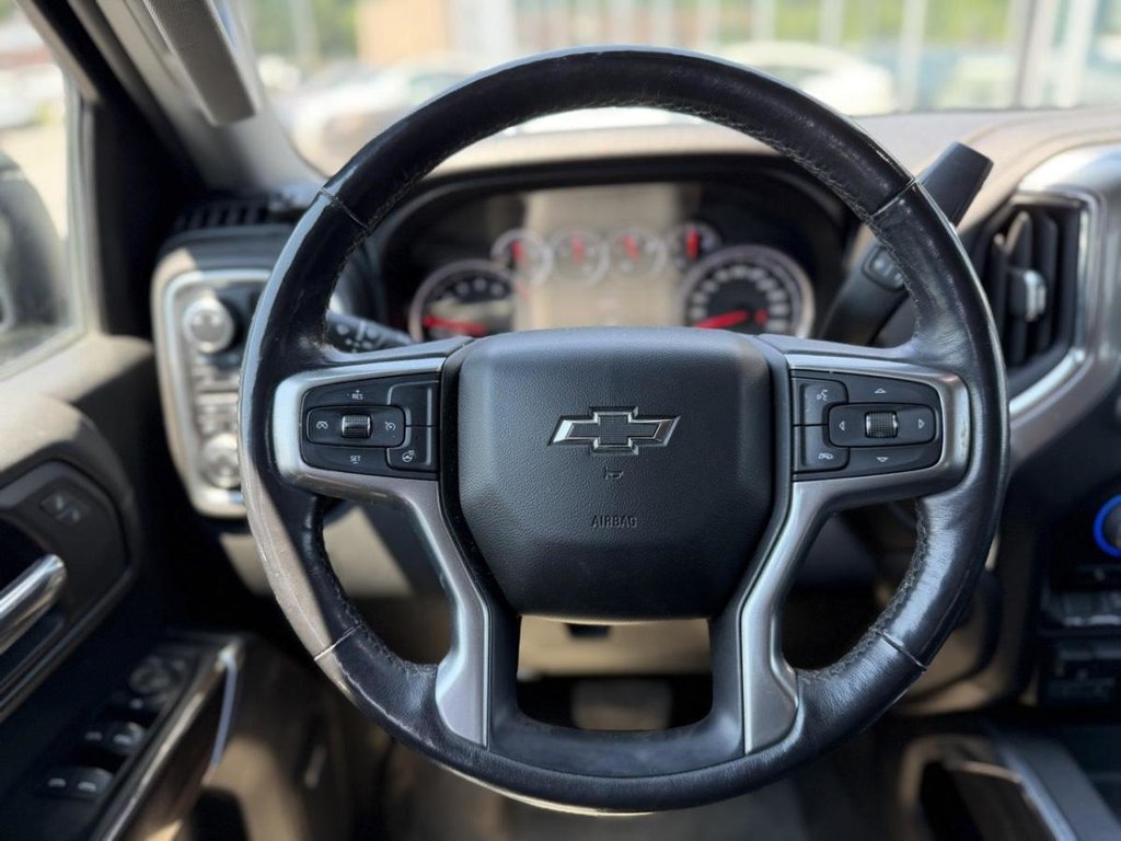 2019 Chevrolet Silverado 1500 New Silverado Crew  LT Trail Boss Cuir Bose in Terrebonne, Quebec - 19 - w1024h768px