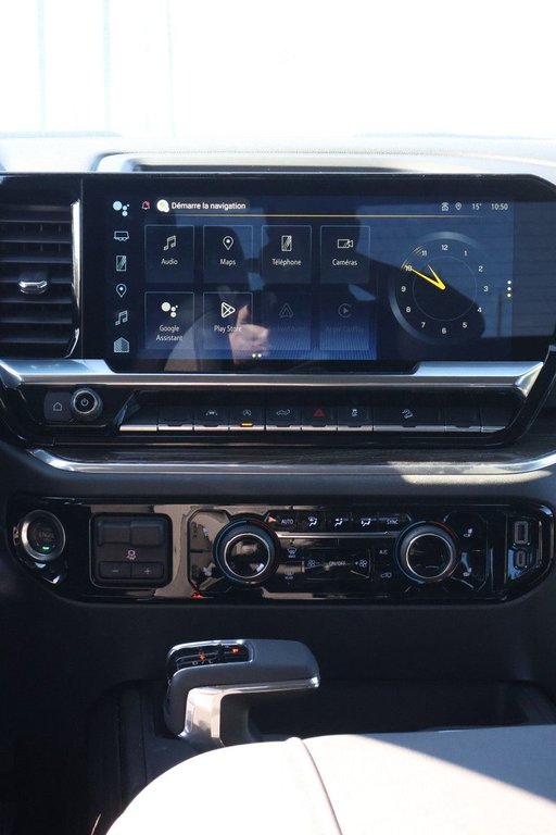 2025 Chevrolet Silverado 1500 LT Trail Boss in Terrebonne, Quebec - 11 - w1024h768px
