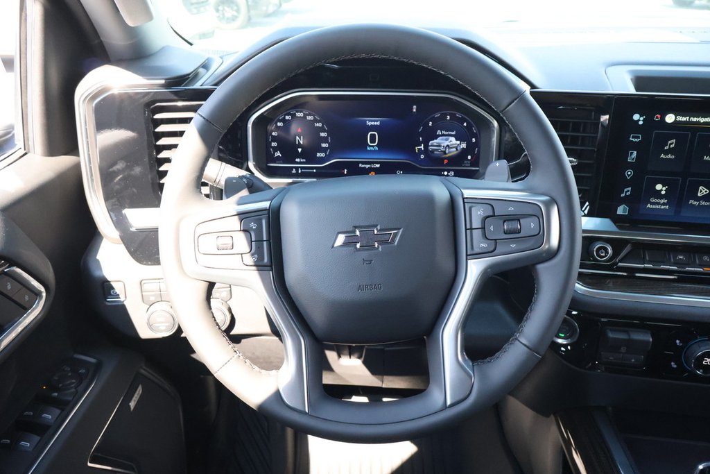 2025 Chevrolet Silverado 1500 RST in Terrebonne, Quebec - 11 - w1024h768px