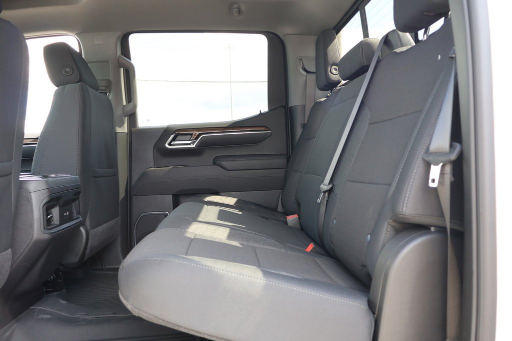 2025 Chevrolet Silverado 1500 RST in Terrebonne, Quebec - 21 - w1024h768px