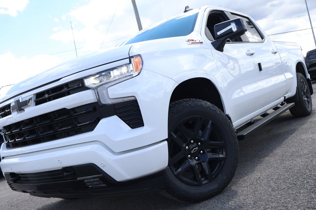 2025 Chevrolet Silverado 1500 RST in Terrebonne, Quebec - 7 - w1024h768px