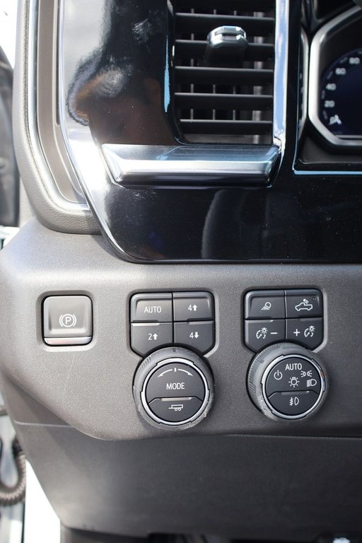 2025 Chevrolet Silverado 1500 RST in Terrebonne, Quebec - 19 - w1024h768px