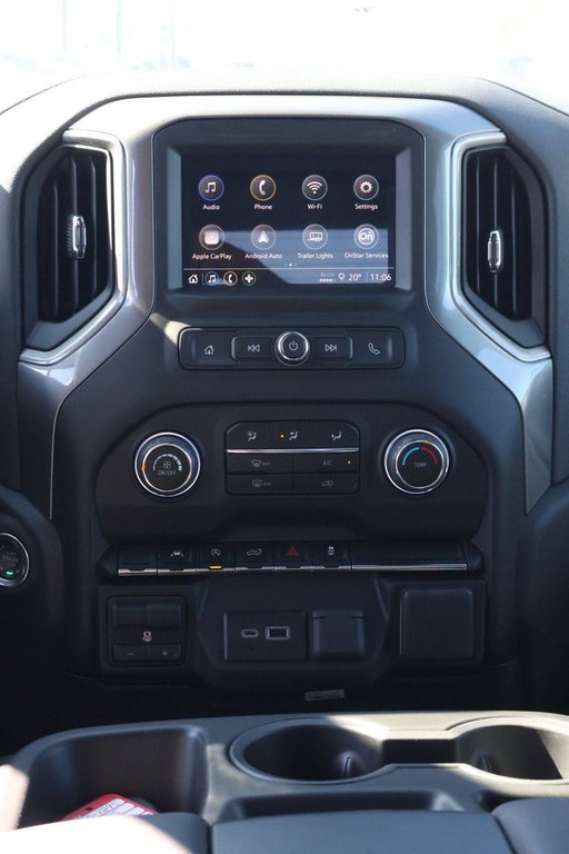 2025 Chevrolet Silverado 1500 Custom in Terrebonne, Quebec - 13 - w1024h768px