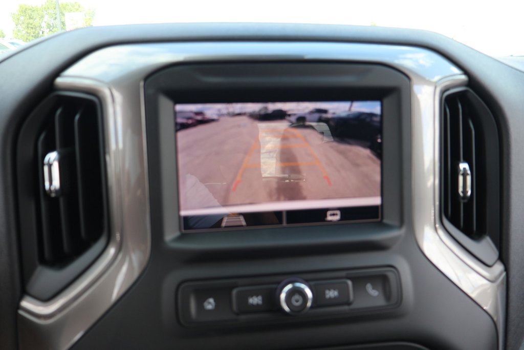 2025 Chevrolet Silverado 1500 Custom in Terrebonne, Quebec - 15 - w1024h768px