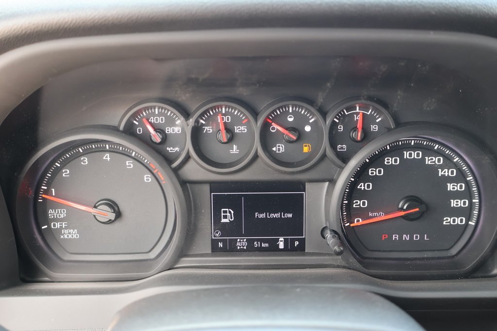 2025 Chevrolet Silverado 1500 Custom in Terrebonne, Quebec - 13 - w1024h768px