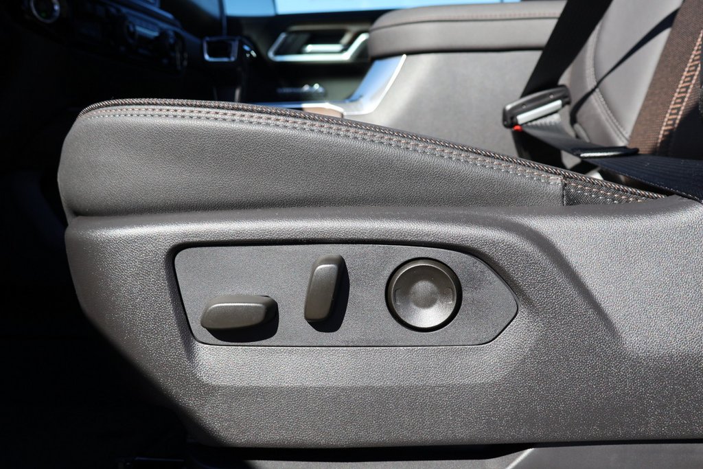 Chevrolet Silverado 1500 High Country 2026 à Terrebonne, Québec - 9 - w1024h768px