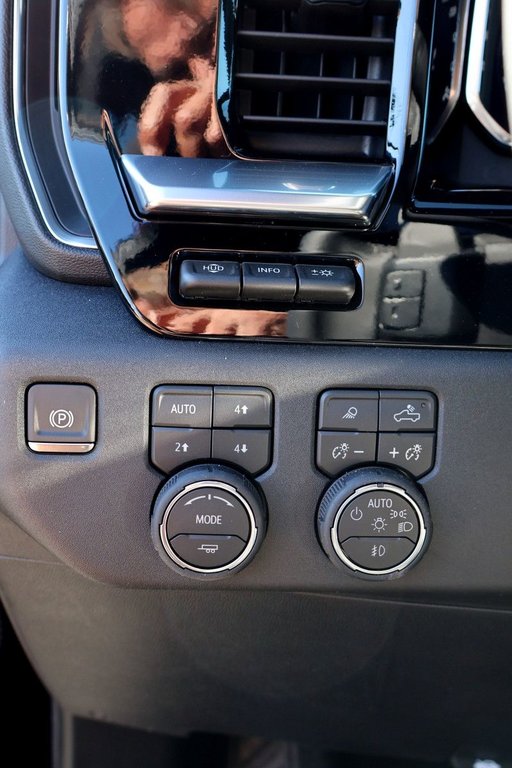 Chevrolet Silverado 1500 High Country 2026 à Terrebonne, Québec - 20 - w1024h768px