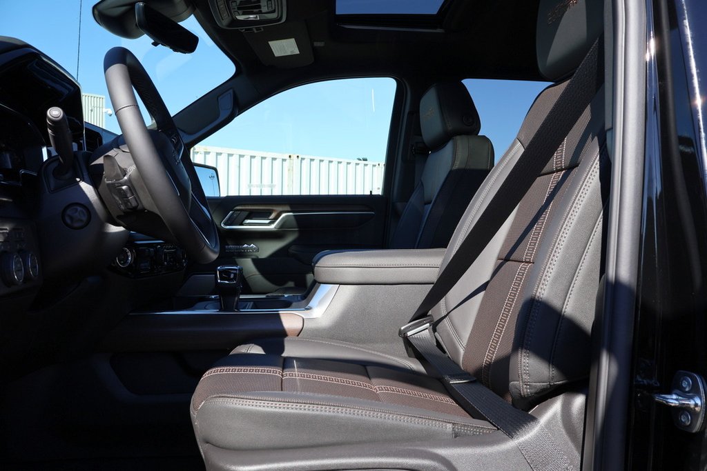 Chevrolet Silverado 1500 High Country 2026 à Terrebonne, Québec - 7 - w1024h768px