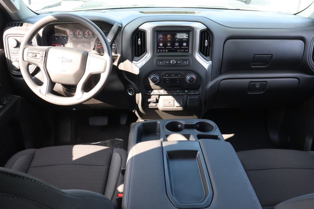 Chevrolet SILVERADO 2500 HD CUSTOM 2025 à Terrebonne, Québec - 10 - w1024h768px