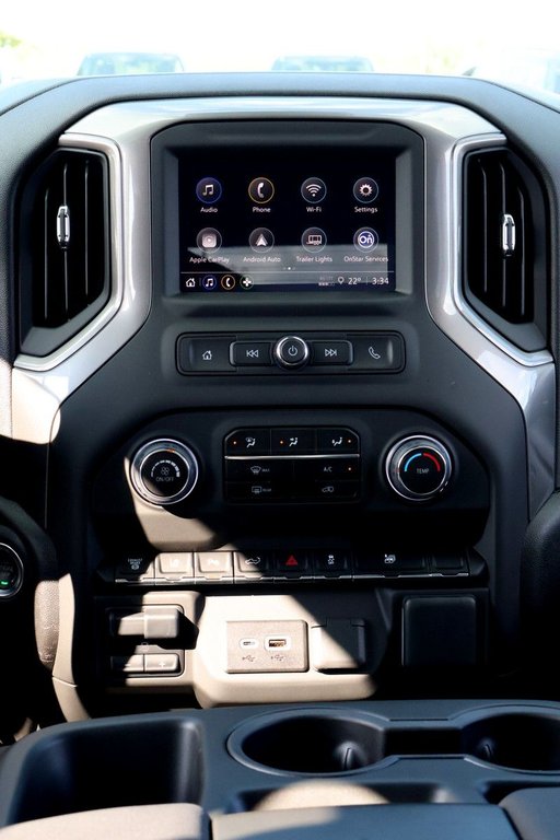 Chevrolet SILVERADO 2500 HD CUSTOM 2025 à Terrebonne, Québec - 14 - w1024h768px