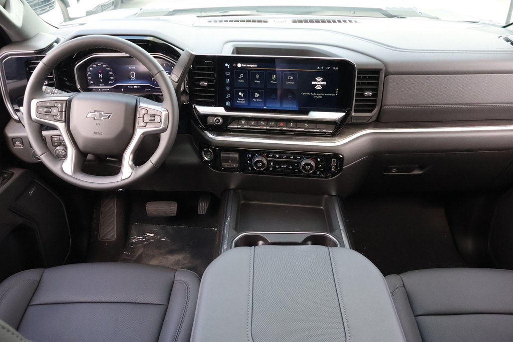 2025 Chevrolet Silverado 2500 HD LTZ in Terrebonne, Quebec - 11 - w1024h768px