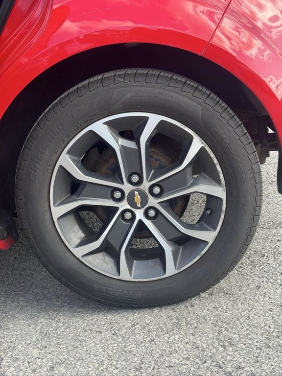 2017 Chevrolet Sonic LT RS Toit Ouvrant Bas Kilométrage in Terrebonne, Quebec - 16 - w1024h768px