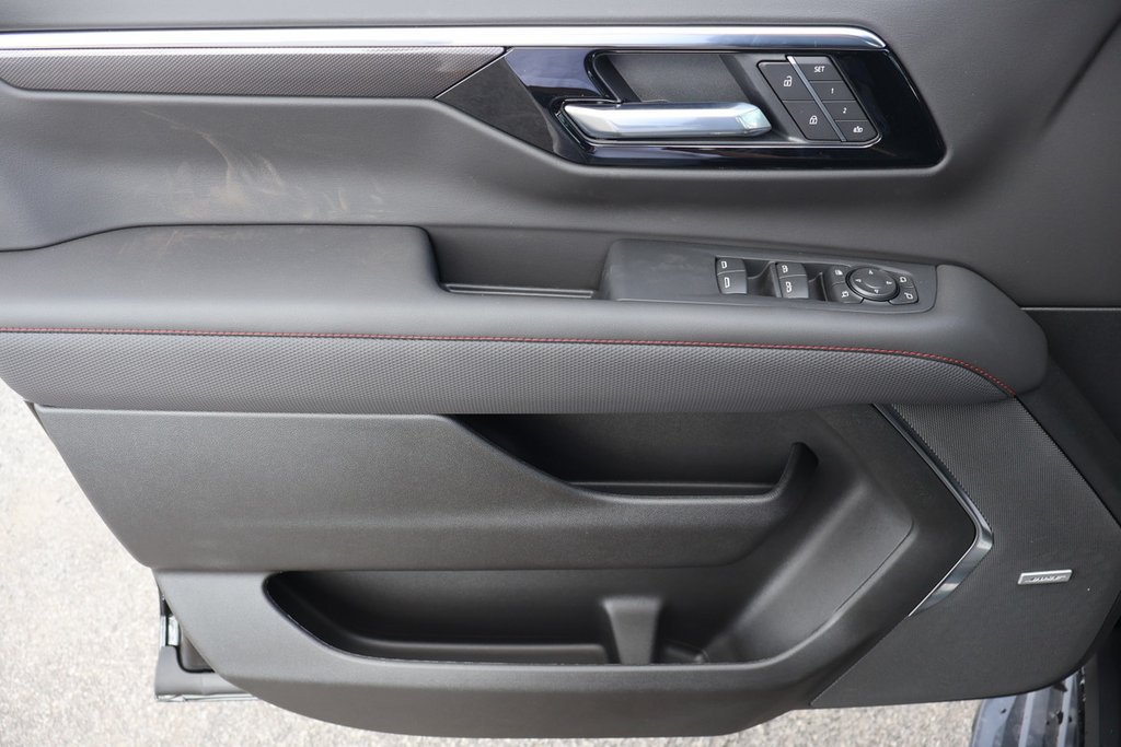 Chevrolet Tahoe RST 2025 à Terrebonne, Québec - 23 - w1024h768px