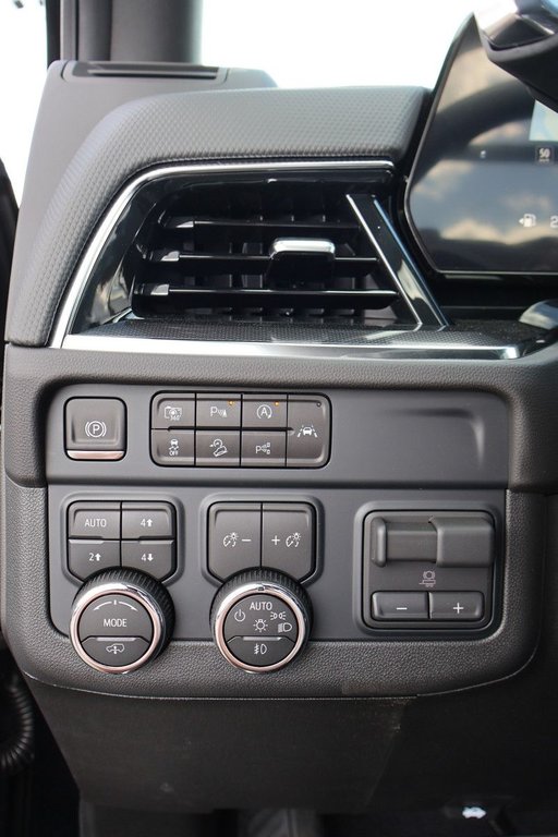 Chevrolet Tahoe RST 2025 à Terrebonne, Québec - 22 - w1024h768px