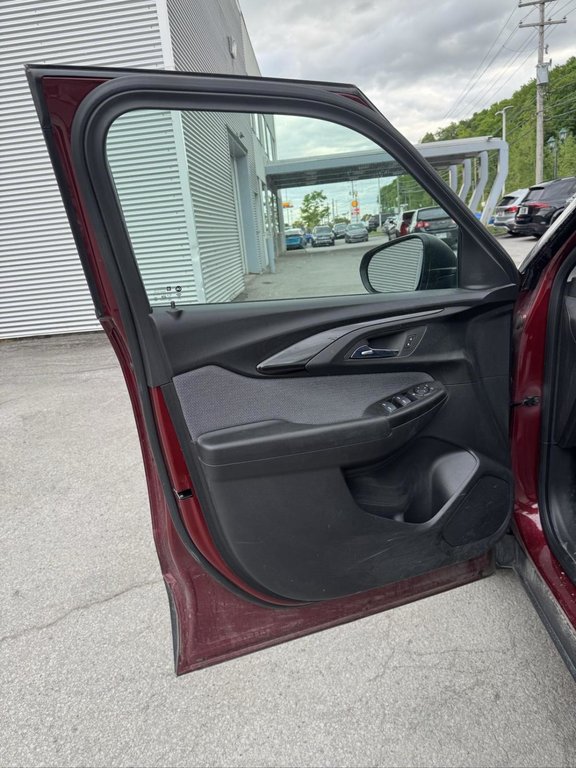 2023 Chevrolet Trailblazer LS Caméra De Recul Bas Kilométrage in Terrebonne, Quebec - 7 - w1024h768px