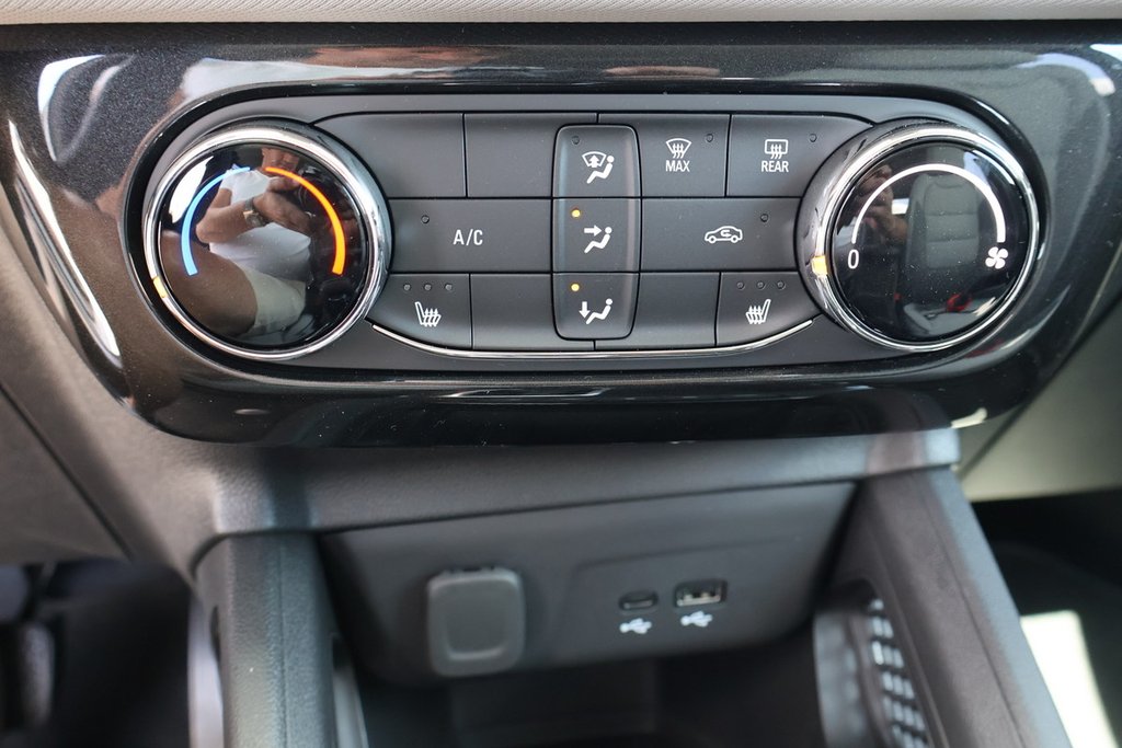 2026 Chevrolet Trailblazer LT in Terrebonne, Quebec - 17 - w1024h768px