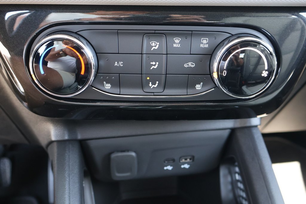 2026 Chevrolet Trailblazer LT in Terrebonne, Quebec - 17 - w1024h768px