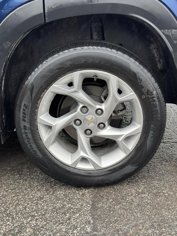 2024 Chevrolet Trax LS Air CLimatisé * Bas Kilométrage in Terrebonne, Quebec - 16 - w1024h768px