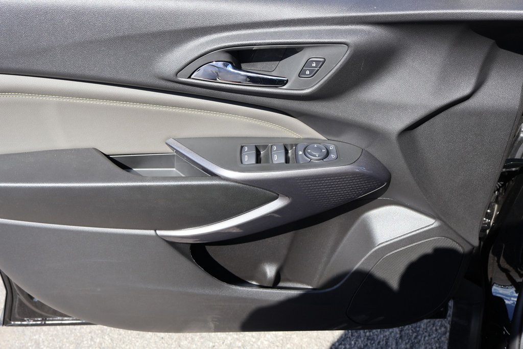 2025 Chevrolet Trax ACTIV in Terrebonne, Quebec - 20 - w1024h768px