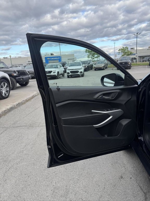 2025 Chevrolet Trax 1RS Bas Kilométrage Caméra De Recul in Terrebonne, Quebec - 7 - w1024h768px